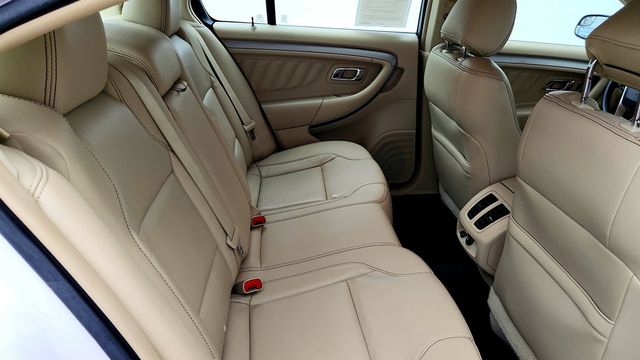 2018 Ford Taurus SEL FWD w/ SYNC 3, Navigation & Heated Leather - 23057893 - 21