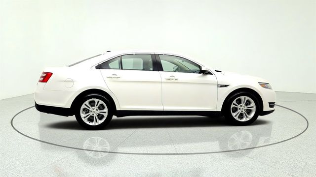 2018 Ford Taurus SEL FWD w/ SYNC 3, Navigation & Heated Leather - 23057893 - 3