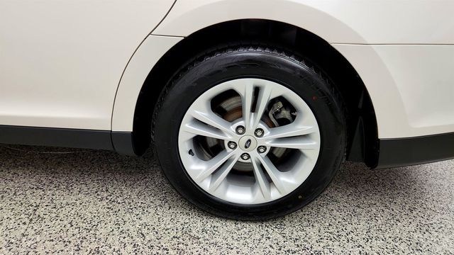 2018 Ford Taurus SEL FWD w/ SYNC 3, Navigation & Heated Leather - 23057893 - 8