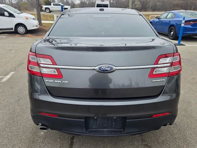 2018 Ford Taurus SE Sedan 4D - 22951454 - 10