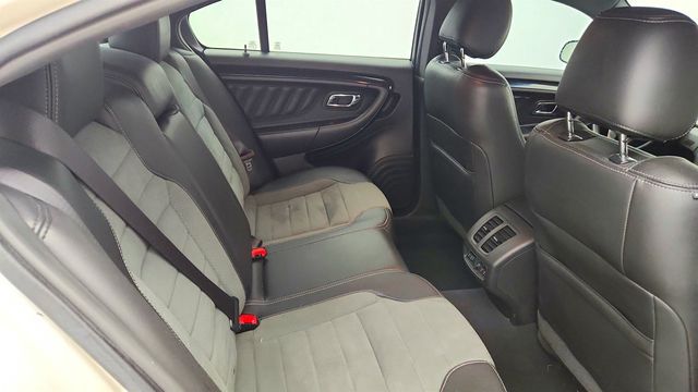 2018 Ford Taurus SHO AWD w/ Driver Assist Pkg, Power Moonroof & Voice Navigation - 23023594 - 23