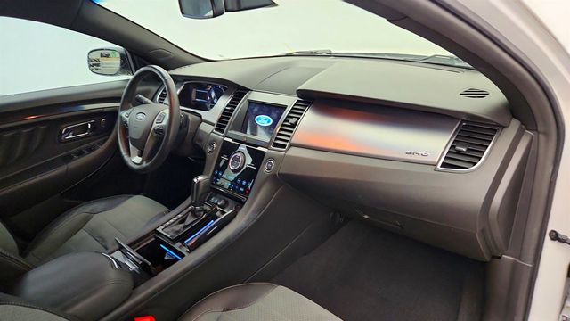 2018 Ford Taurus SHO AWD w/ Driver Assist Pkg, Power Moonroof & Voice Navigation - 23023594 - 25