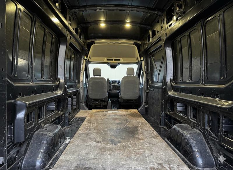 2018 Ford Transit 250 3dr LWB High Roof Cargo Van w/Sliding Passenger Side Door - 22944032 - 13