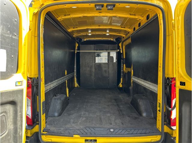 2018 Ford Transit 250 Van 250 MEDIUM ROOF CARGO BACK UP CAM CLEAN - 23022046 - 17