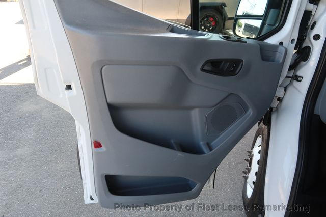 2018 Ford Transit Chassis Transit 350HD 14' Box Truck DRW - 23050026 - 12