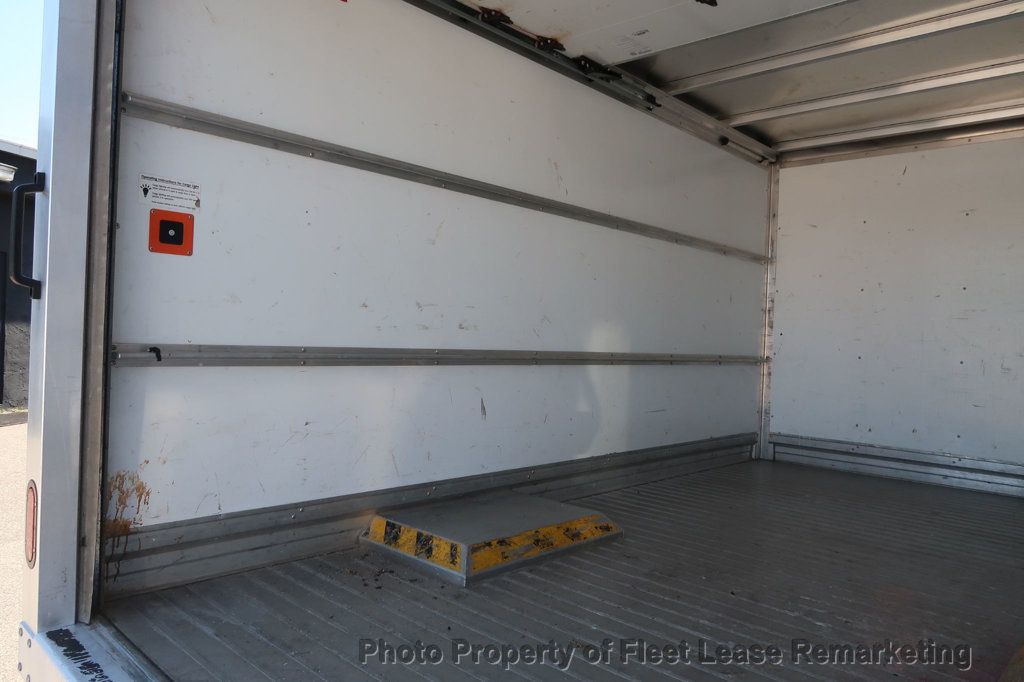 2018 Ford Transit Chassis Transit 350HD 14' Box Truck DRW - 23050026 - 17