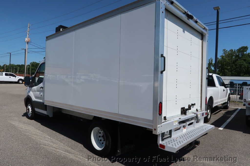 2018 Ford Transit Chassis Transit 350HD 14' Box Truck DRW - 23050026 - 2
