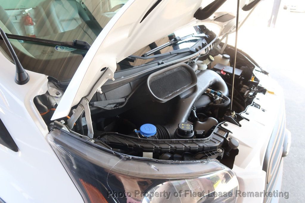 2018 Ford Transit Chassis Transit 350HD 14' Box Truck DRW - 23050026 - 32