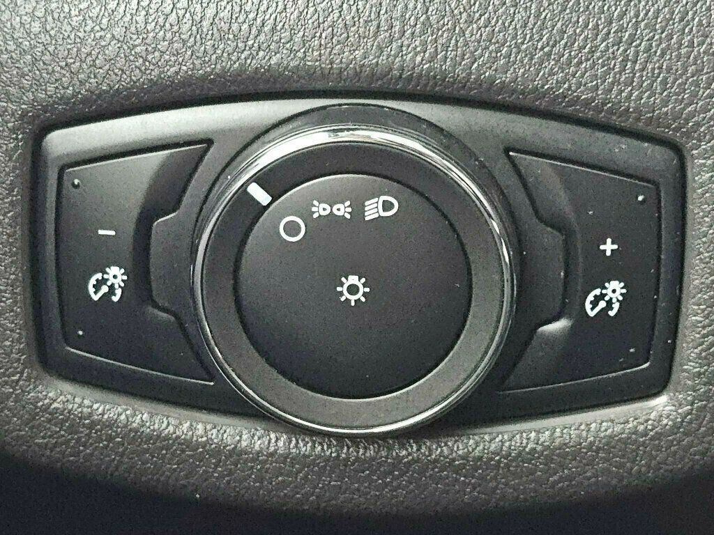 2018 Ford Transit Connect Van XL LWB w/Rear Symmetrical Doors - 22948171 - 28