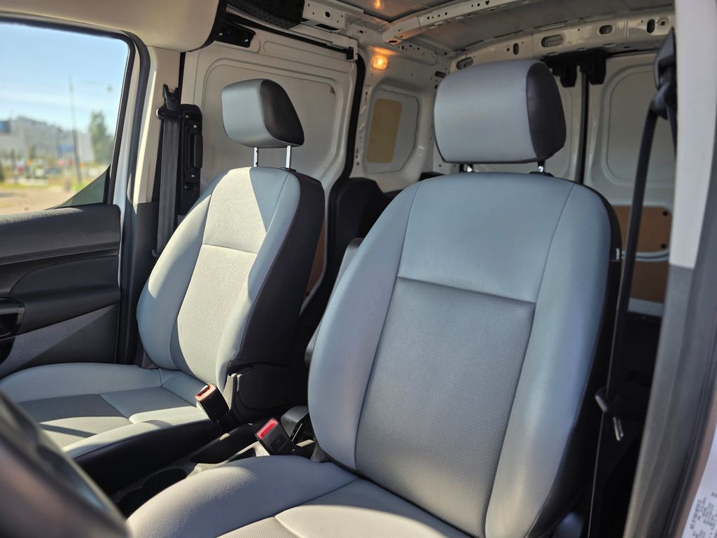 2018 Ford Transit Connect Van XL SWB w/Rear Symmetrical Doors - 22981996 - 6
