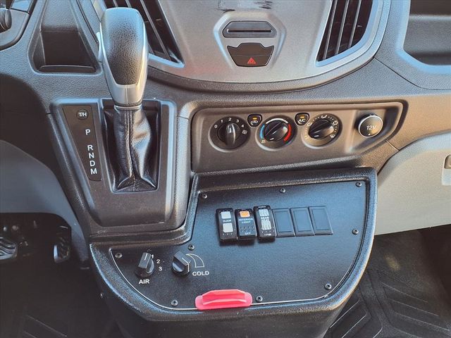 2018 Ford Transit Cutaway T-350 DRW 138" WB 10360 GVWR - 22930935 - 25