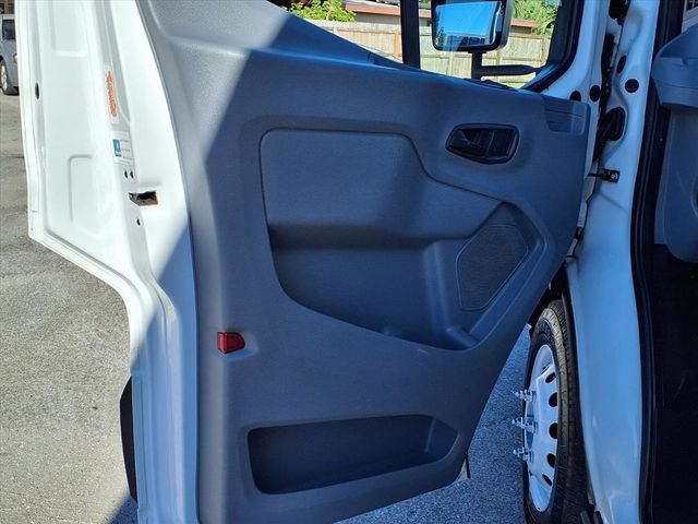 2018 Ford Transit Cutaway T-350 DRW 138" WB 10360 GVWR - 22930935 - 27