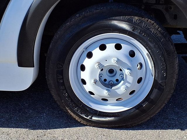 2018 Ford Transit Cutaway T-350 DRW 138" WB 10360 GVWR - 22930935 - 37