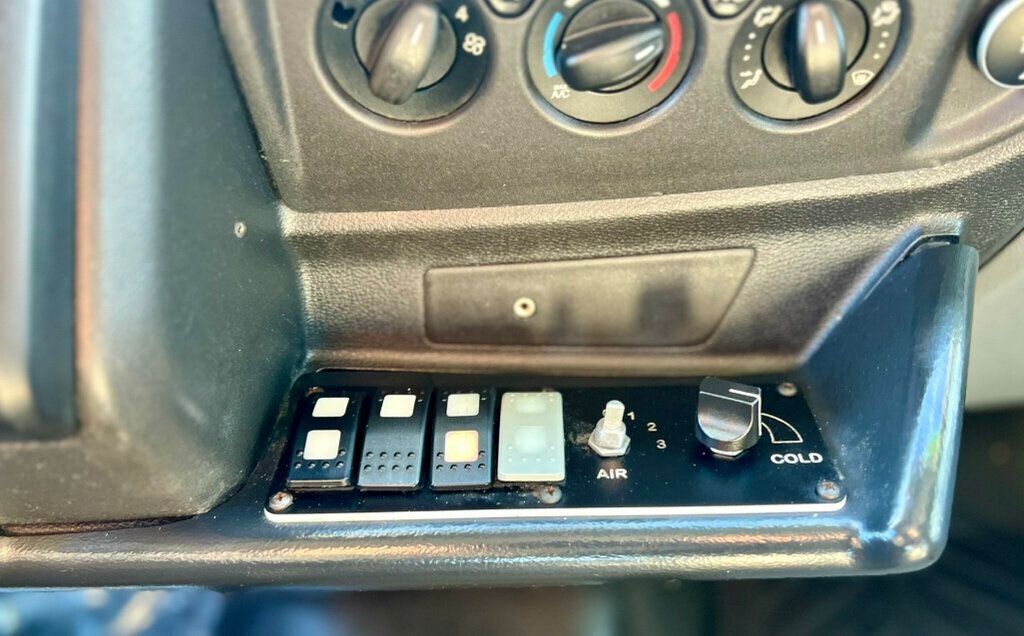 2018 Ford Transit Cutaway T-350 DRW 156" WB 10360 GVWR - 22871767 - 24