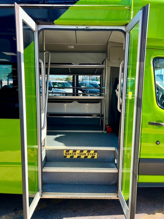 2018 Ford Transit Cutaway T-350 DRW 156" WB 10360 GVWR - 22871767 - 7