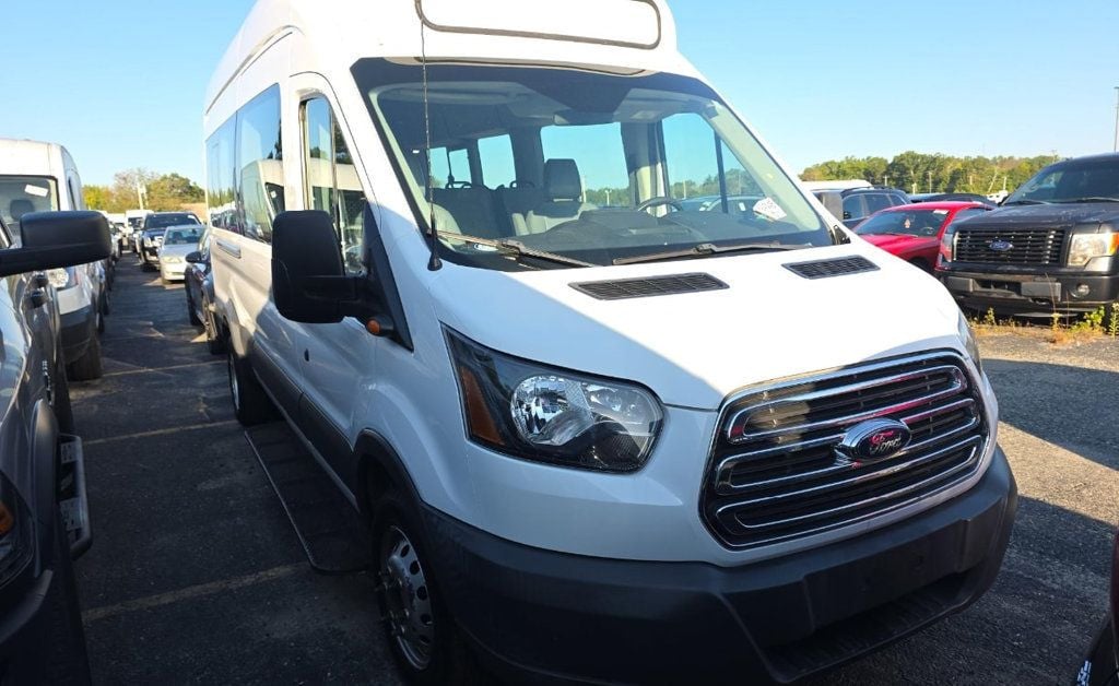 2018 Ford Transit Non-CDL Shuttle Bus w/ Rear Luggage For Students Tours Charters Activity & Church Transport - 22938034 - 1