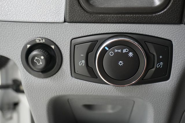 2018 Ford Transit Passenger Wagon  - 22896936 - 18