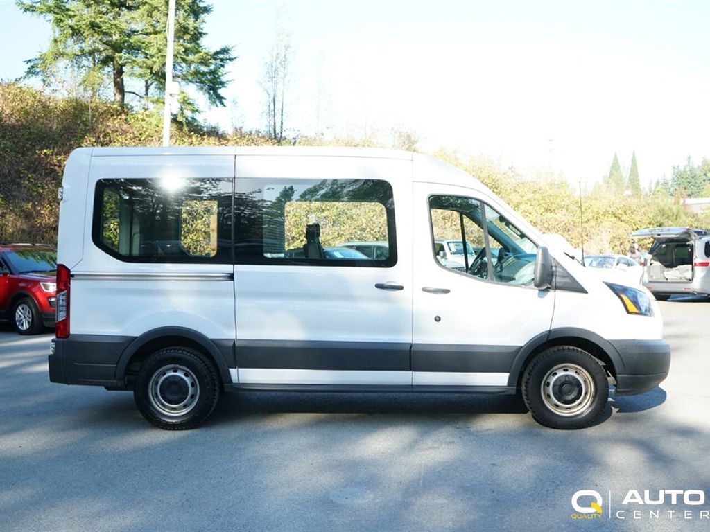 2018 Ford Transit Passenger Wagon T-150 130" Med Roof XL Sliding RH Dr - 22894747 - 2