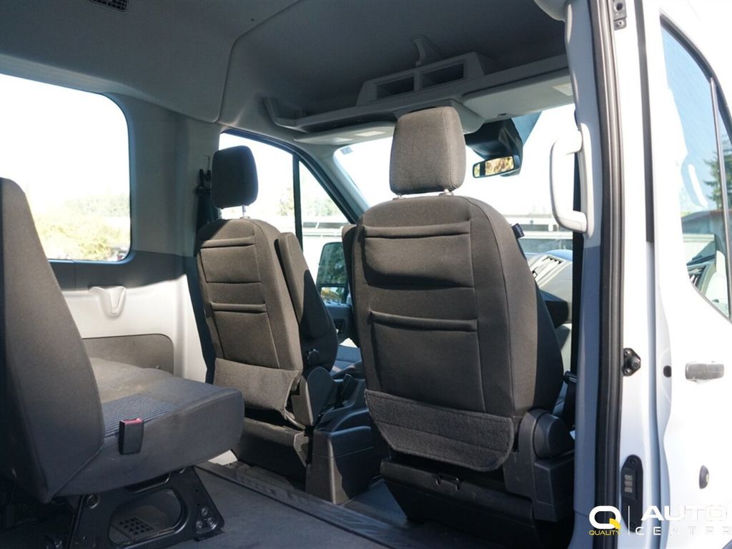 2018 Ford Transit Passenger Wagon T-150 130" Med Roof XL Sliding RH Dr - 22894747 - 4