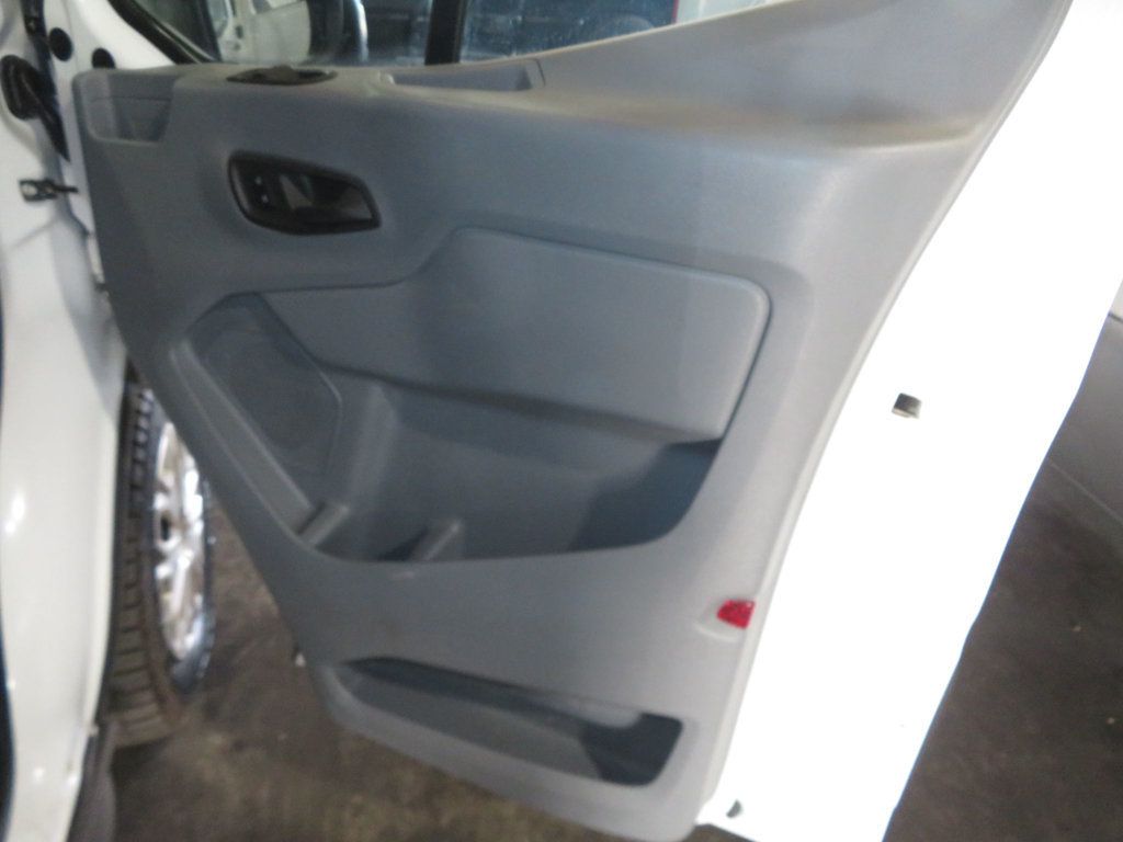 2018 Ford Transit Passenger Wagon T150 MED ROOF XLT EXTAR CLEAN PASSENGER 2 OWNER  - 23065220 - 24