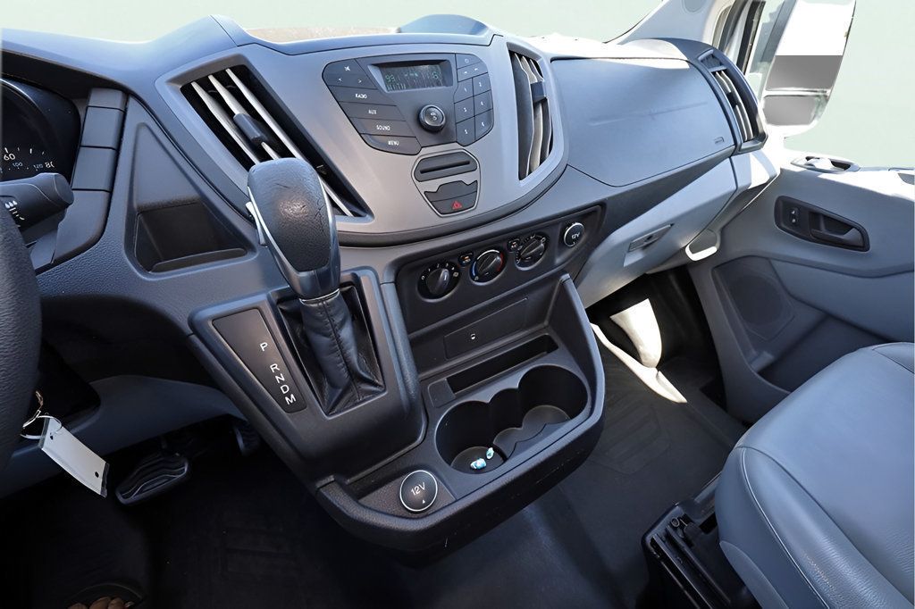 2018 Ford Transit Passenger XL Van photo 20