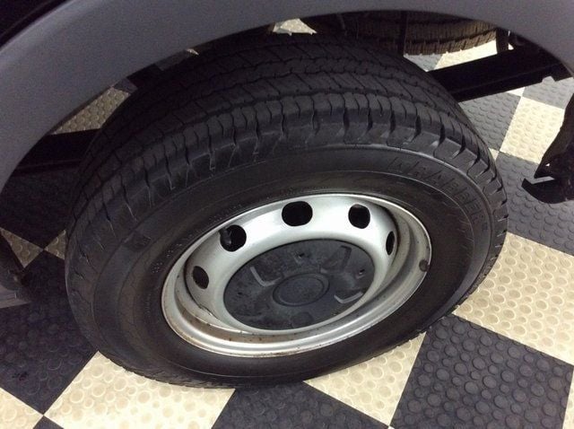 2018 Ford Transit Passenger Wagon T-350 148" Low Roof XL Swing-Out RH Dr - 22942973 - 25