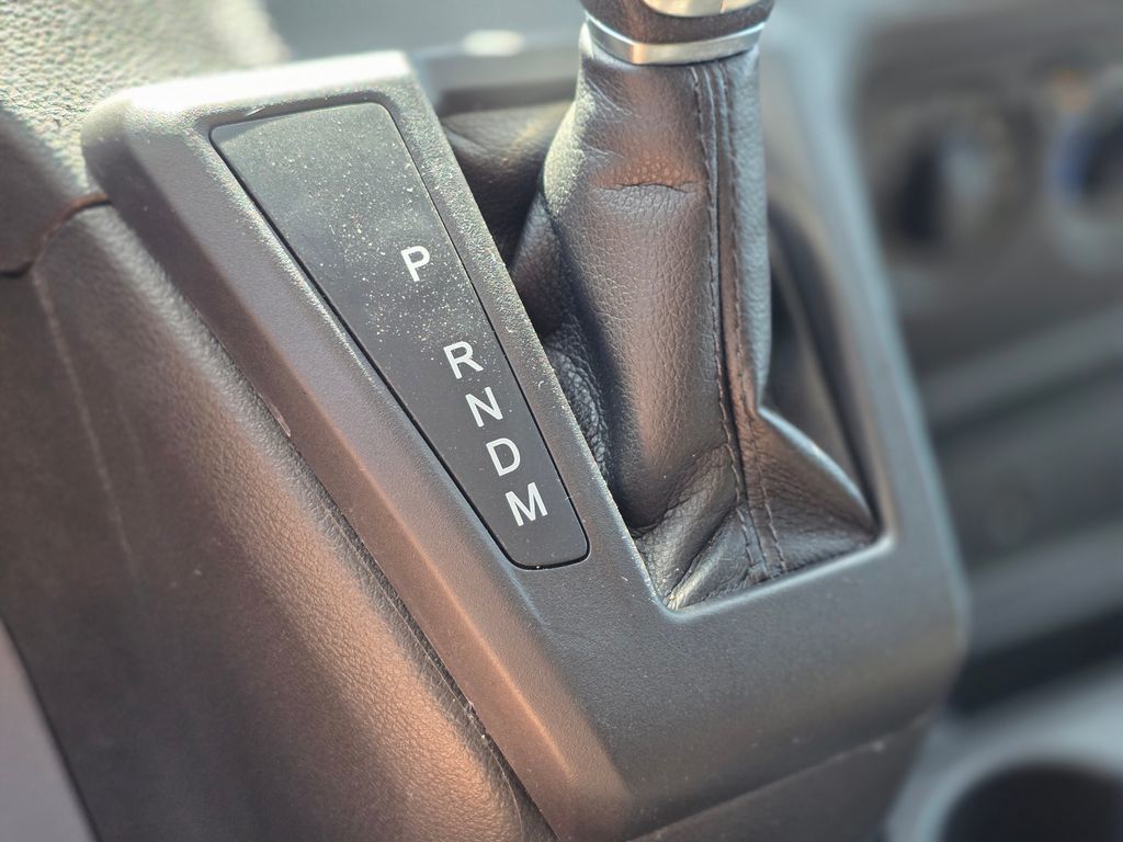 2018 Ford Transit Passenger Wagon T-350 148" Low Roof XLT Sliding RH Dr - 22975132 - 34