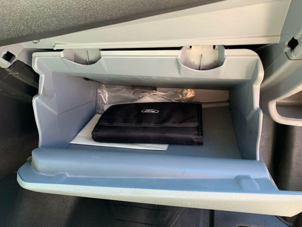 2018 Ford Transit Passenger Wagon T-350 148" Med Roof XL Sliding RH Dr - 22974555 - 34