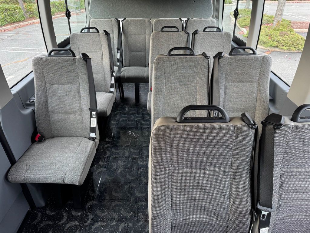 2018 Ford Transit T350-HD Non-CDL Minibus - Rear Luggage For Students Tours Charters Activity & Church Transport - 22938034 - 5