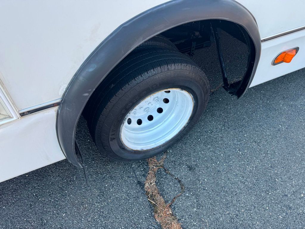 2018 Ford Transit T-350HD Wheelchair Van For Adults Medical Transportation & NEMT Transportation - 22955021 - 41