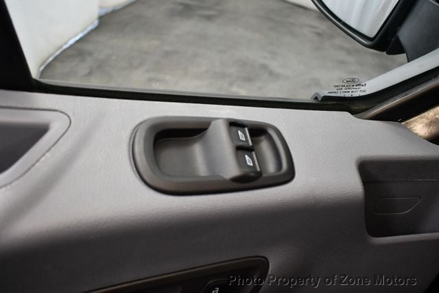 2018 Ford Transit Van T-150 130" Low Rf 8600 GVWR Sliding RH Dr - 22975598 - 17