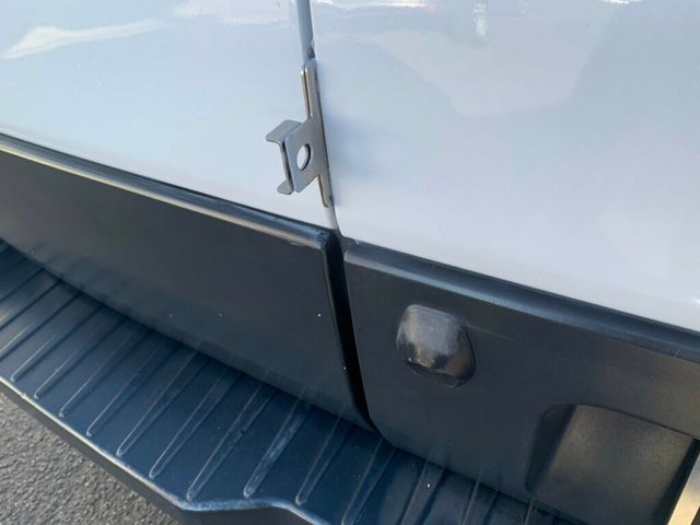 2018 Ford Transit Van T-150 130" Low Rf 8600 GVWR Swing-Out RH Dr - 22972683 - 14