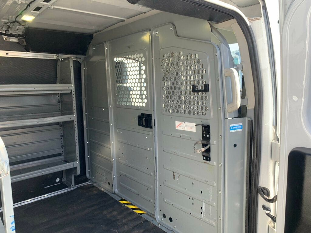 2018 Ford Transit Van T-150 130" Low Rf 8600 GVWR Swing-Out RH Dr - 22972683 - 15
