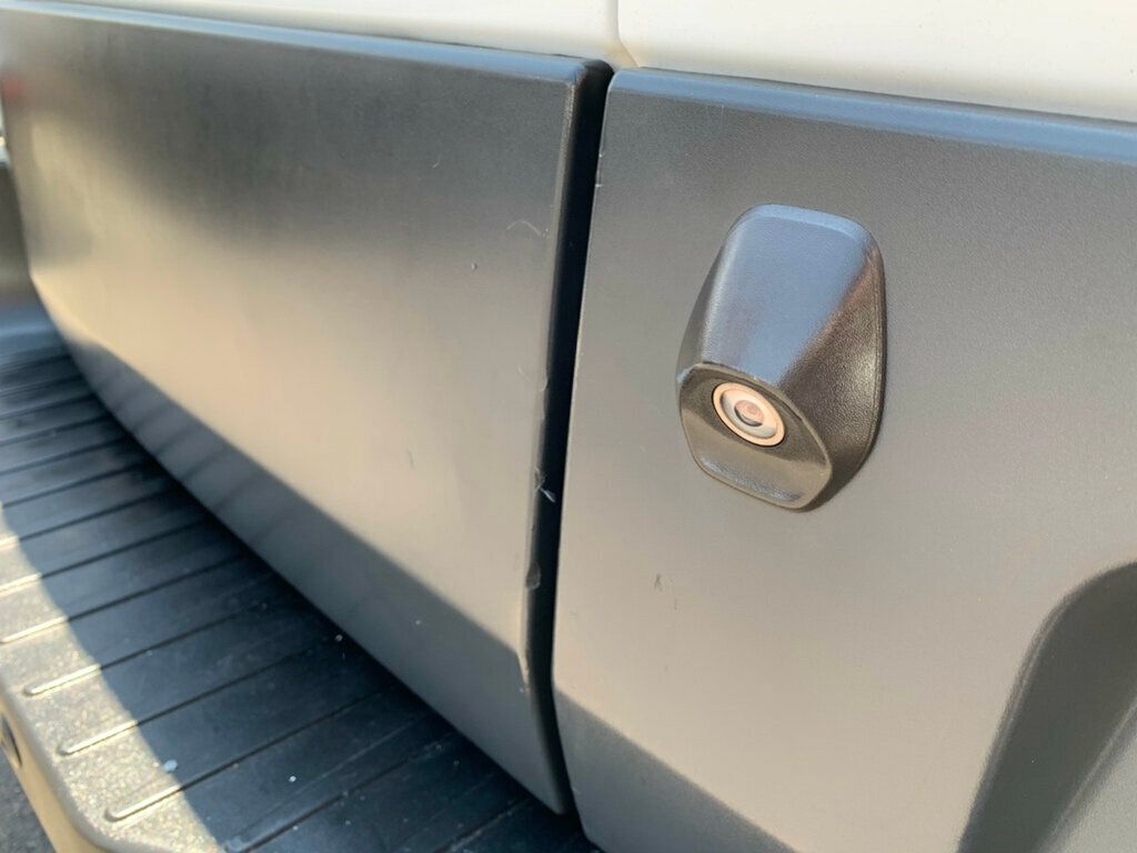 2018 Ford Transit Van T-150 130" Low Rf 8600 GVWR Swing-Out RH Dr - 23046245 - 33