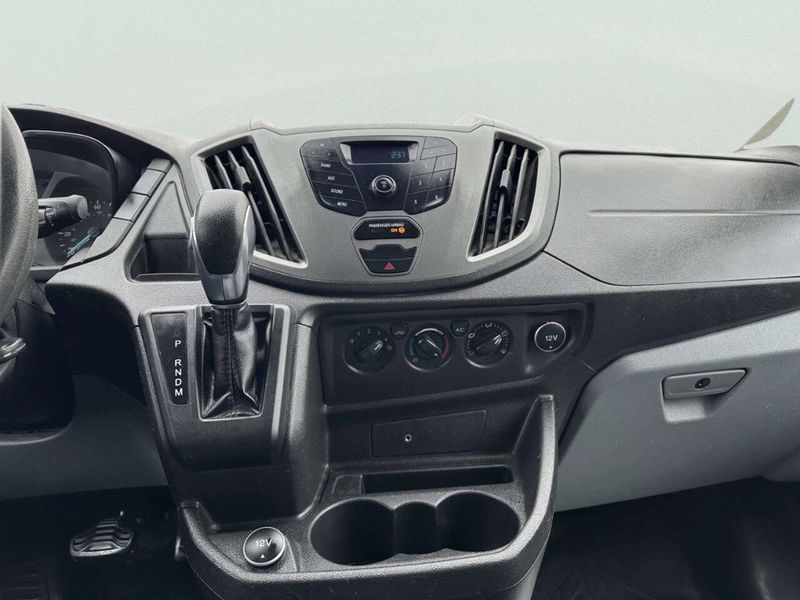 2018 Ford Transit Van T-150 130" Low Rf 8600 GVWR Swing-Out RH Dr - 22997387 - 22