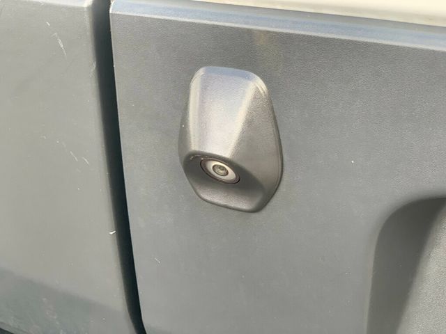 2018 Ford Transit Van T-150 130" Low Rf 8600 GVWR Swing-Out RH Dr 1-Owner - 22915253 - 29