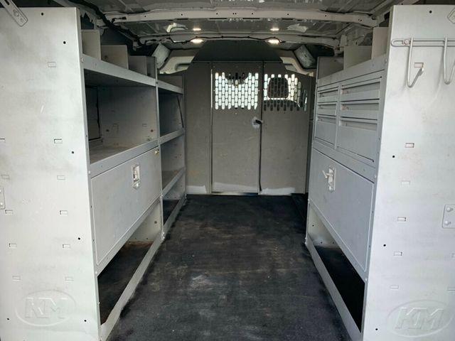 2018 Ford Transit Van T-150 130" Low Rf 8600 GVWR Swing-Out RH Dr 1-Owner - 22915253 - 5