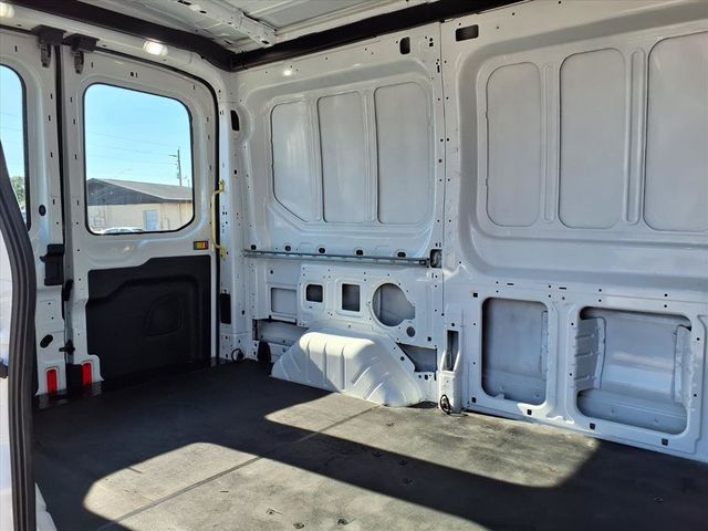 2018 Ford Transit Van T-150 130" Med Rf 8600 GVWR Sliding RH Dr - 22919222 - 19