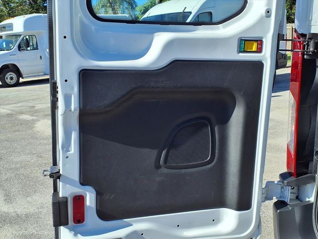 2018 Ford Transit Van T-150 130" Med Rf 8600 GVWR Sliding RH Dr - 22919222 - 26