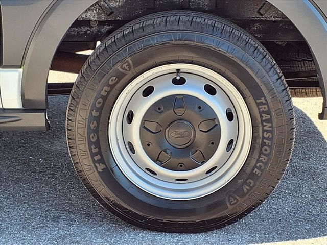 2018 Ford Transit Van T-150 130" Med Rf 8600 GVWR Sliding RH Dr - 22919222 - 40