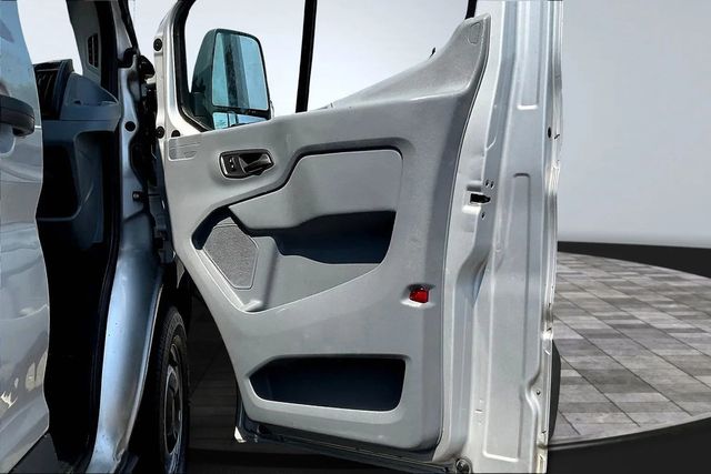 2018 Ford Transit Van T-250 148" Med Rf 9000 GVWR Sliding RH Dr - 22959364 - 15