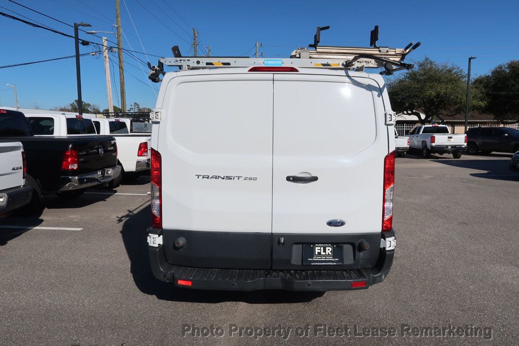 2018 Ford Transit Van T250 Cargo Vans Low Roof 148" Ladder Racks - 22781367 - 3