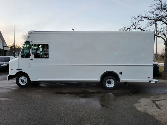 2018 Ford Commercial E350 E350 Cube Van 10' - 22969897 - 6