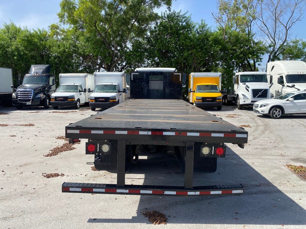 2018 Freightliner Business Class M2 106 52k GVWR, w/ 24ft Flatbed Platform body - 23067071 - 5
