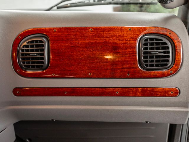 2018 FREIGHTLINER M2 106 Crew Cab - 22930488 - 30