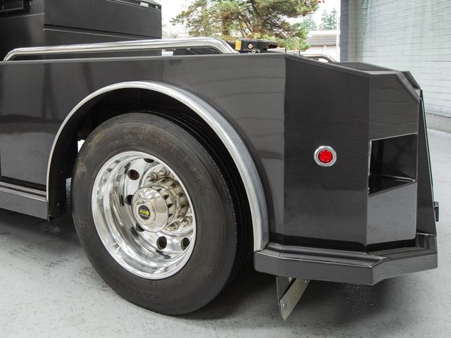 2018 FREIGHTLINER M2 106 Crew Cab - 22930488 - 55