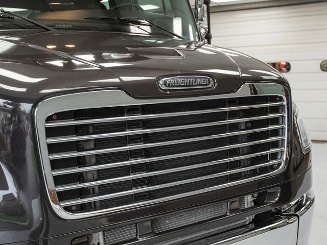 2018 FREIGHTLINER M2 106 Crew Cab - 22930488 - 8