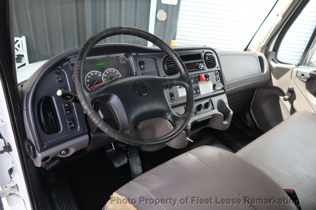2018 Freightliner M2-106 2WD Reg Cab Utility Bucket M2-106 2WD Reg Cab Utility Bucket - 23033182 - 9