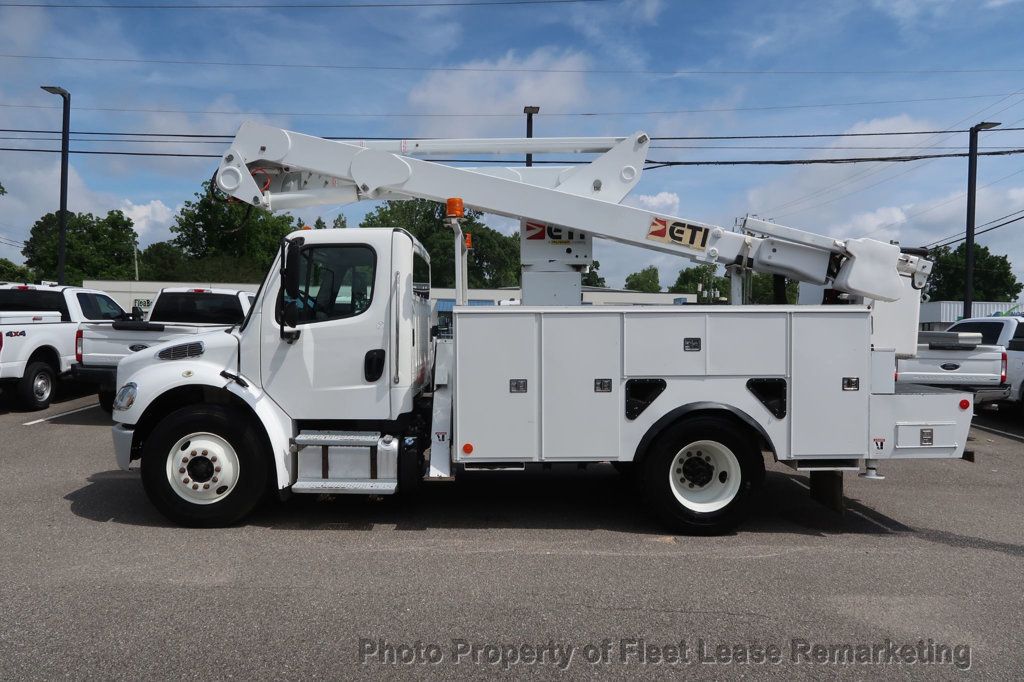 2018 Freightliner M2-106 2WD Reg Cab Utility Bucket M2-106 2WD Reg Cab Utility Bucket - 23033182 - 1