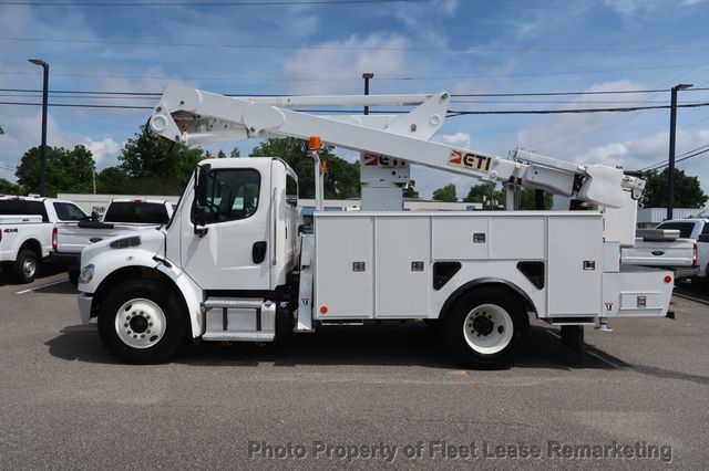 2018 Freightliner M2-106 2WD Reg Cab Utility Bucket M2-106 2WD Reg Cab Utility Bucket - 23033182 - 1